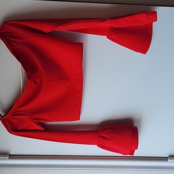 Forever 21 Mini Off Shoulder Top With Puff Sleeves Red Size Small - Picture 1 of 6